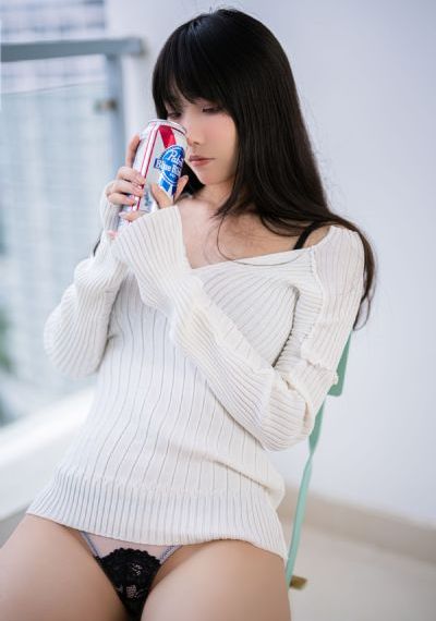亚洲国产第一精品综合_HD日本电影在线