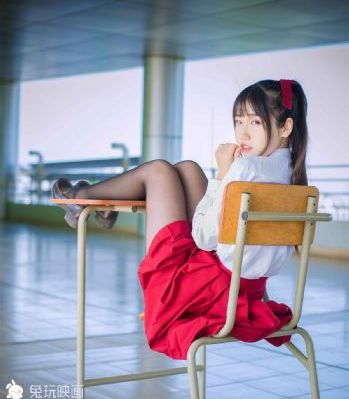 亚洲欧美中文日韩野外_BD英语视频大全