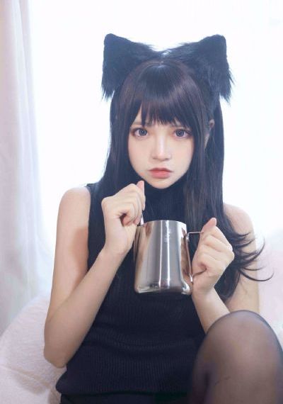 日韩式短发_4K在线播放