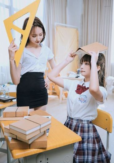 丁香五月白领_720免费播放