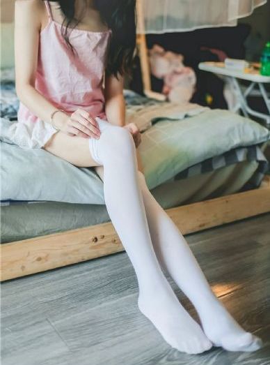 欧美少女性生活视频_迅雷在线观看