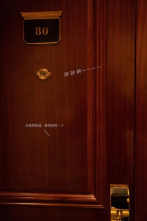 欧美丰乳肥臀高叉泳装_高清完整视频