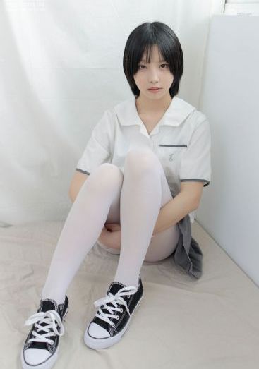 欧美大码女模体重_青苹果乐园免费高清观看