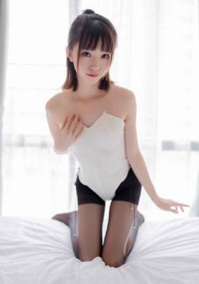 欧美美女肥臀热舞_BD高清电影在线