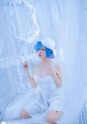 欧美综合人与动物番号_720高清完整版播放