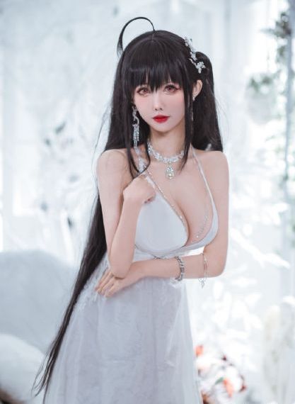 亚洲欧美自己拍色_HD电影全集观看