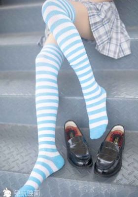 国产美女白嫩在线_手机免费播放动漫