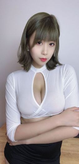 国产精品白丝jk白袜喷水视频_1080P迅雷电影在线