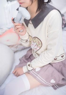 宝贝我们换了姿势在楼梯里玩_1080免费观看韩国