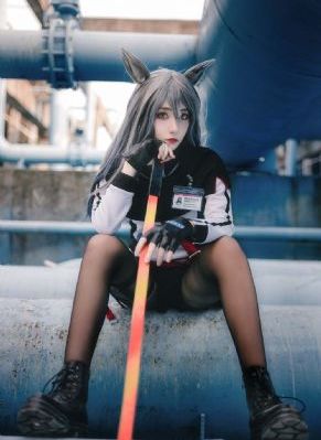 欧美女人开什么车好_迅雷手机免费观看